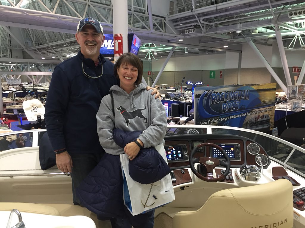 YourIslandPark's tweet photo. Take the public ferry to #BostonHarborIslands or #FindYourBoat @NEBoatShow and then #FindYourPark this summer. https://t.co/vEqIMSVfs0