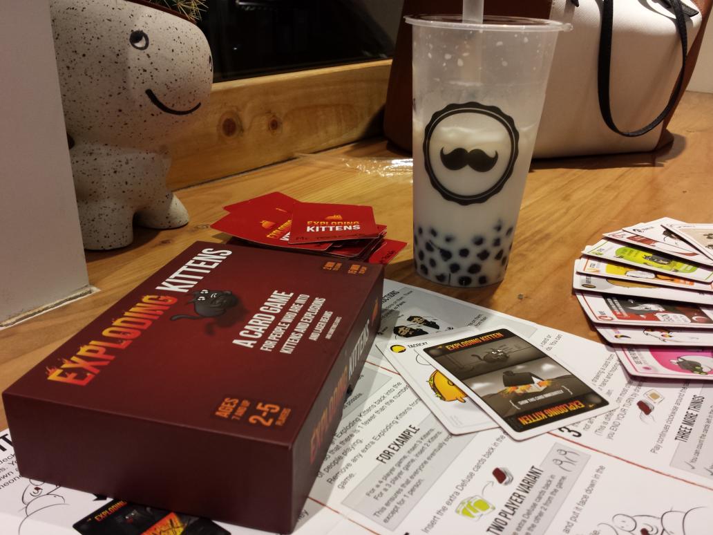 emmanuelibus's tweet photo. #teaboss #explodingkittens @MariaSadaya https://t.co/VjIpmLYZg7
