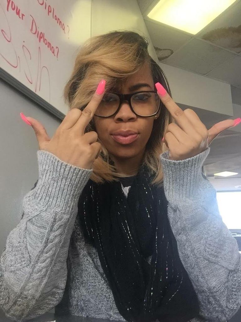 Chefbaetatted's tweet photo. Cute ass 🖕🏼😍😒😭 https://t.co/hGKpsQaSUU