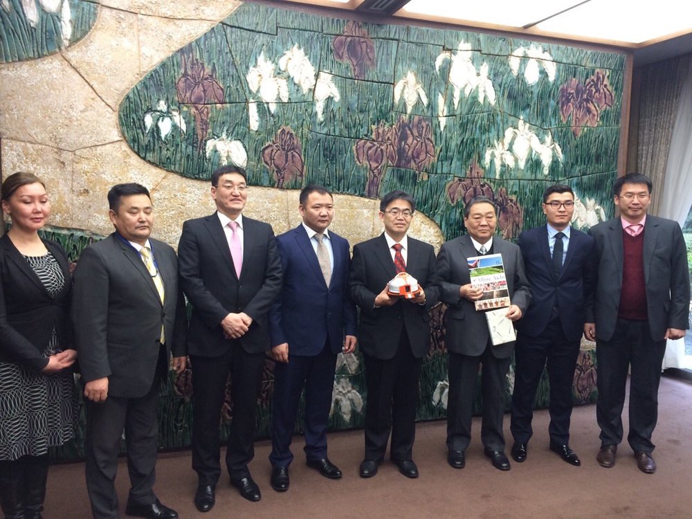 ゴビアルタイ県代表団の愛知訪問. tokyo.embassy.mn/jpn/index.php?…