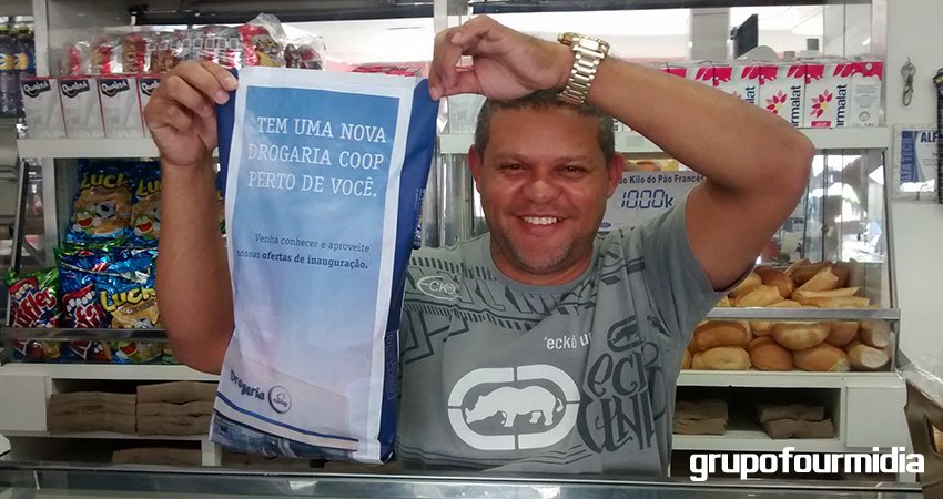 grupofourmidia's tweet photo. Ativação do #grupofourmidia para divulgar a inauguração da Drogaria Coop em Santo André: https://t.co/NAXxTNYCcU https://t.co/lkOykoGx5m