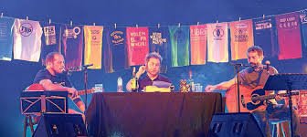 ElsSpinDoctors's tweet image. S'han convertit en #gadget les samarretes amb missatge de la CUP? En @JosepM_Picola respon bit.ly/1PXw2rq