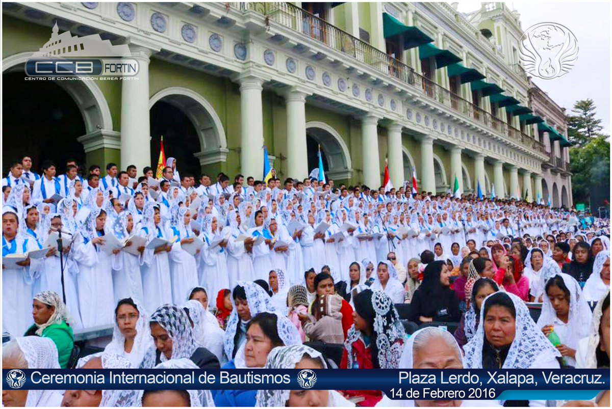 BereaVeracruz's tweet photo. Monumental Coro de Veracruz  #LdmBautismos
#SoyLuzdelMundo https://t.co/wtB0si2Wkj