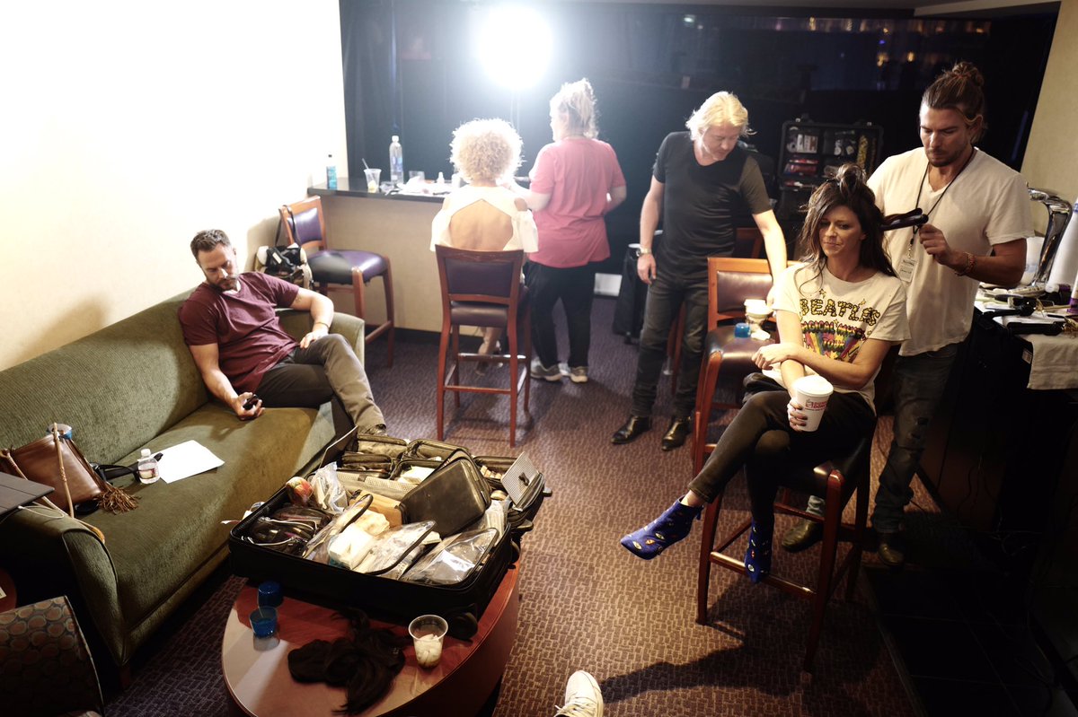 littlebigtown's tweet photo. Getting ready &amp; coffee'd up! About to hit the #redcarpet. @dunkindonuts! #ad #awardseason #DDperkslove https://t.co/382YGRgL1p