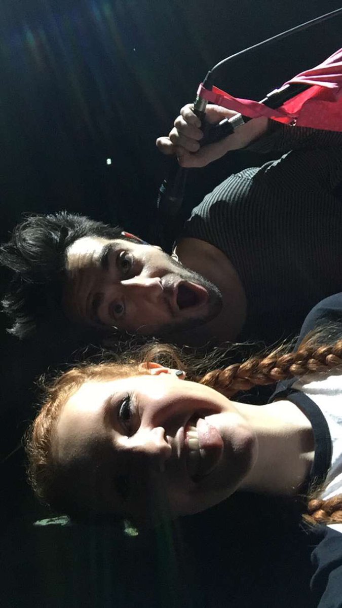 sxlar_eclipse's tweet photo. Actual best day of my life @JackAllTimeLow is now my husband 😂👰🏼 https://t.co/GjuWjGsSnk