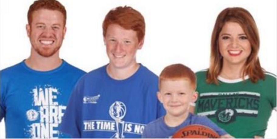 BleacherReport's tweet photo. Dallas Mavericks to host redhead-themed night in March https://t.co/GG6LP8dpw0 https://t.co/wErlE7Pdd7