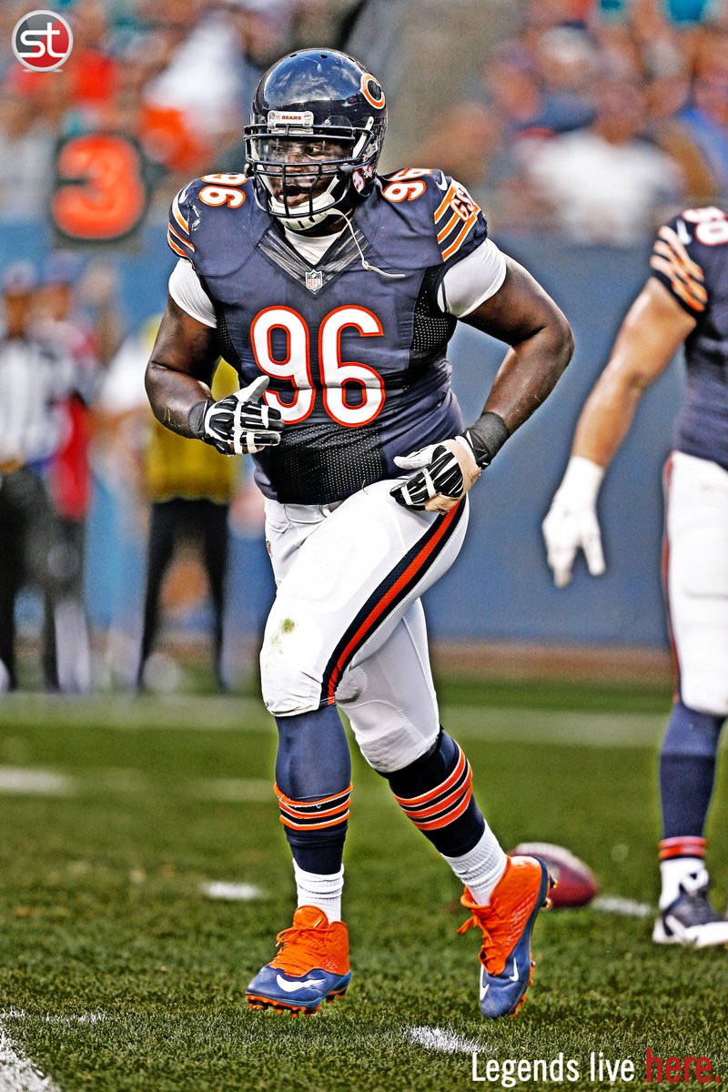 _SportsTrust's tweet photo. Very excited to welcome @ChicagoBears DE &amp; former @ClemsonTigers @Jarvis99jenkins to the family! #LegendsLiveHere https://t.co/t9mmnupRLs