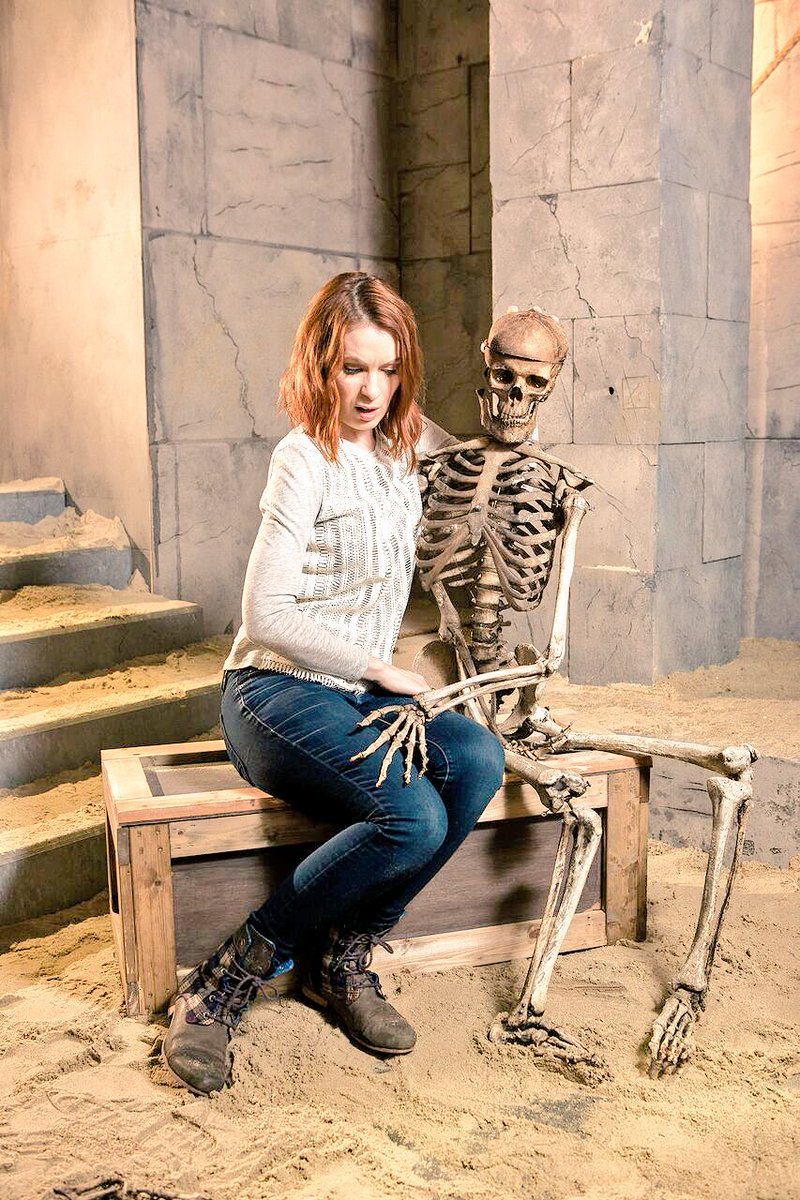 feliciaday's tweet image. It got weird on the set of @GeekandSundry's latest show. Get your eye sockets off my crotch, yo!