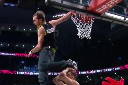 Scorpiondotco's tweet photo. @killerjunior23 we like your style! https://t.co/JmDE8k1aUi #scorpiondunk https://t.co/PuymmzFYyc
