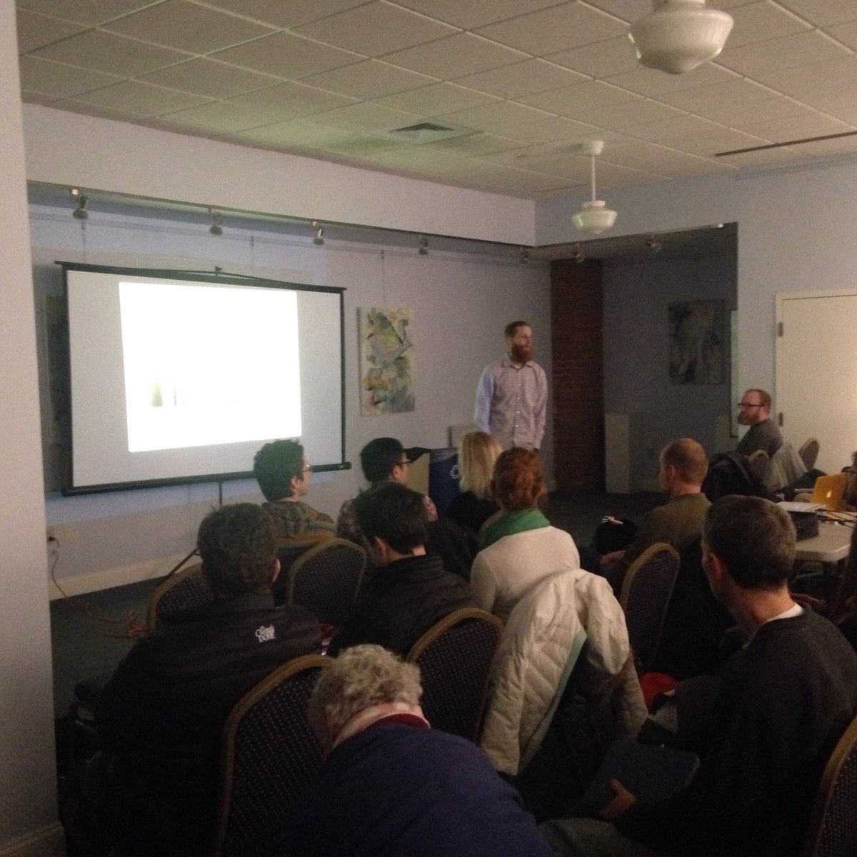BTVdatascience's tweet photo. @andyreagan talks data viz #BTVdatascience https://t.co/q9lVp7U8nb