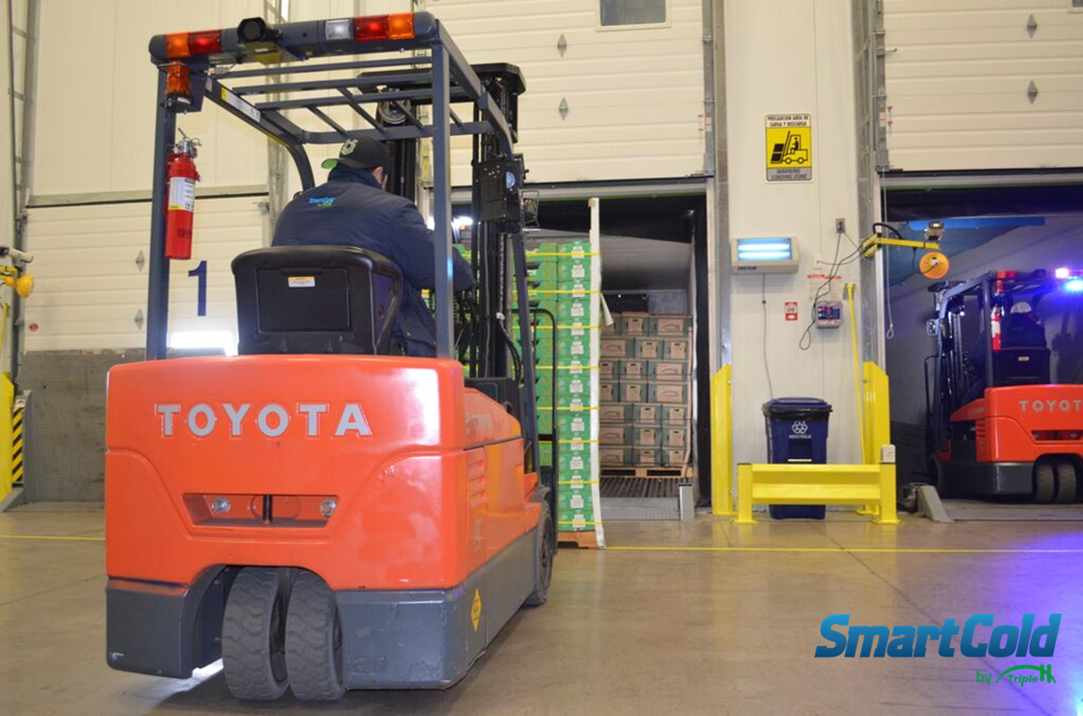 SmartCold_US's tweet photo. We know that time flies and you go on wheels , come see how fast we are. #CostumerFirst #SmartCold https://t.co/1cLFJdXbIw