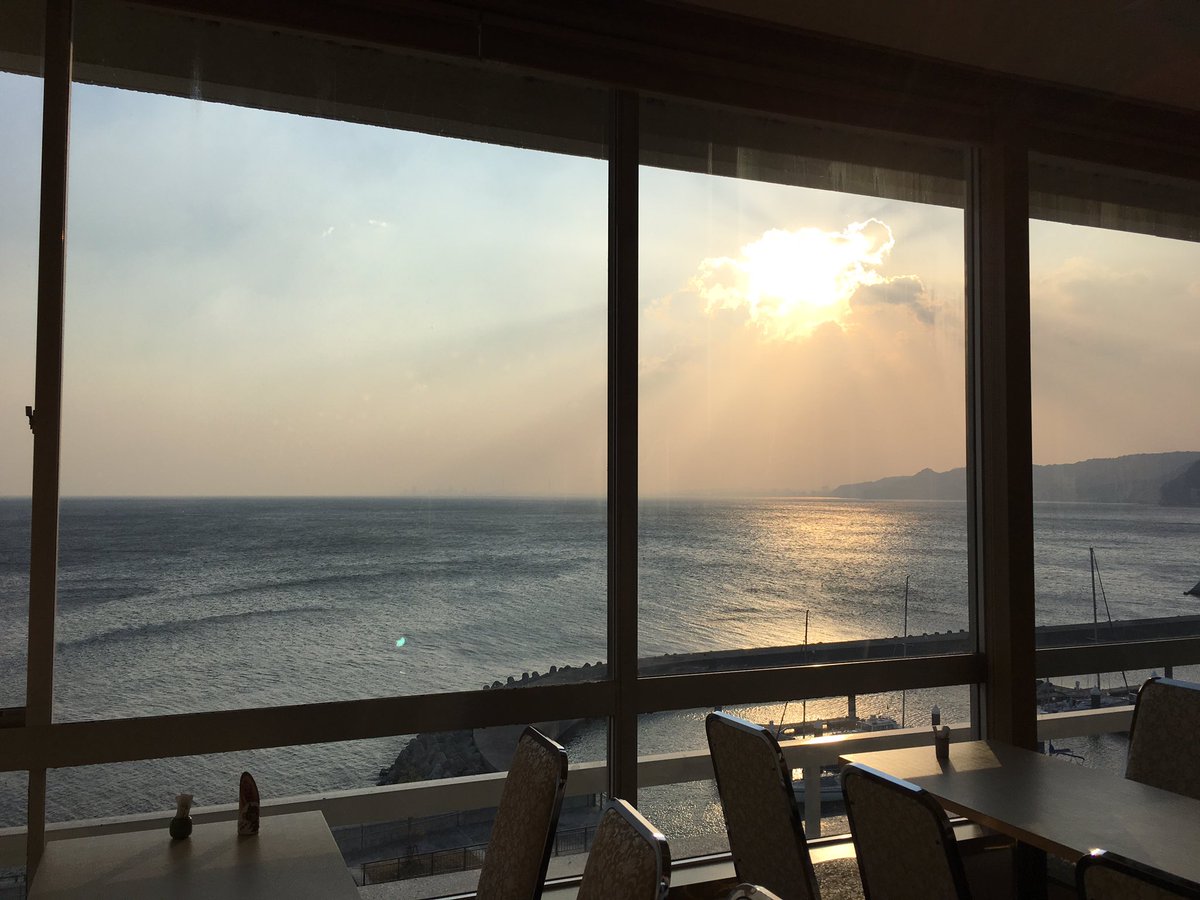 TRUST_jaejoong's tweet photo. 🚄 2/7 ▸▹ 2/9  卒業旅行 大分♨️
初九州！地獄温泉巡って足湯入ったり、初めて砂風呂、人力車、大きいドクターフィッシュ体験したり🎶
朝、温泉入りながら日の出も見れた🌅
食べ歩きも観光もみんなでワイワイ楽しかった💞💞 https://t.co/wWvWWinT8V