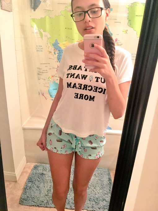 New Jammies 🙀🍦 #goodnight #ZZZZ https://t.co/NL5mCiDx8t<a href="/tag/goodnight"class="tags">#goodnight</a><a href="/tag/zzzz"class="tags">#ZZZZ</a>