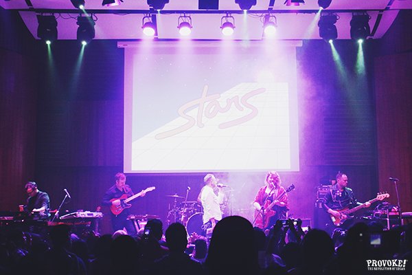 #PhotoGallery Konser Stars di Jakarta
J.MP/1mEh7Xk