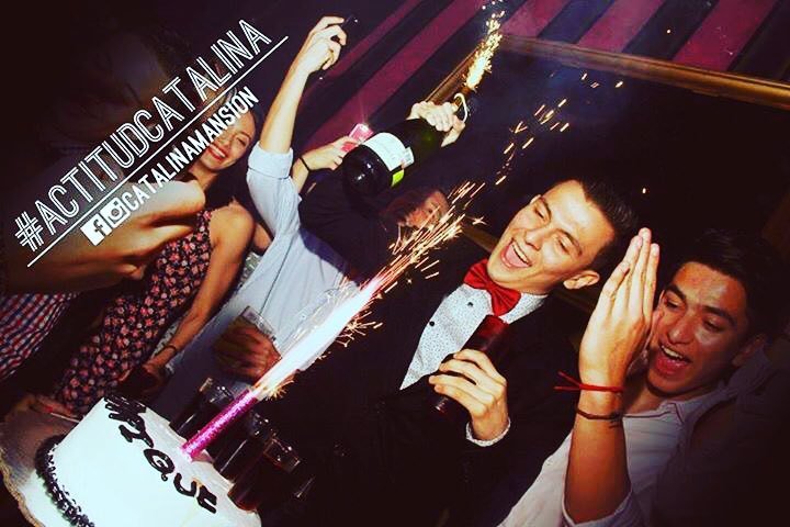 photorouteuss's tweet photo. Fotografía para @catalinamansion ¡Feliz Cumpleaños! @enriqespinoza #PhotoRouteUss #SmileUs… https://t.co/UbpBXt94tK https://t.co/AtcVxKwr5v
