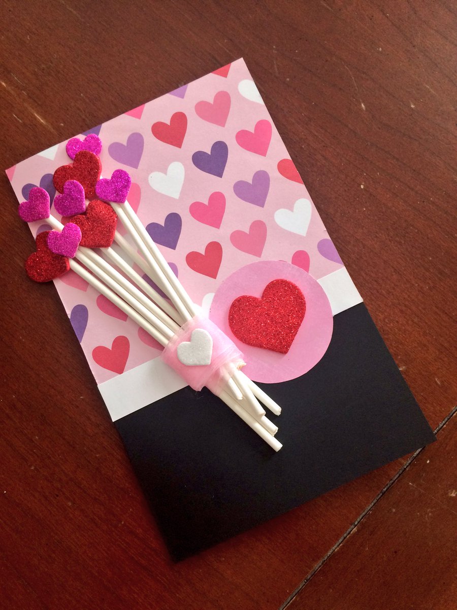 lwayscharming's tweet photo. Some of my Valentine's Day crafts! 😍💕❤️ https://t.co/Eo2RlqeUpG