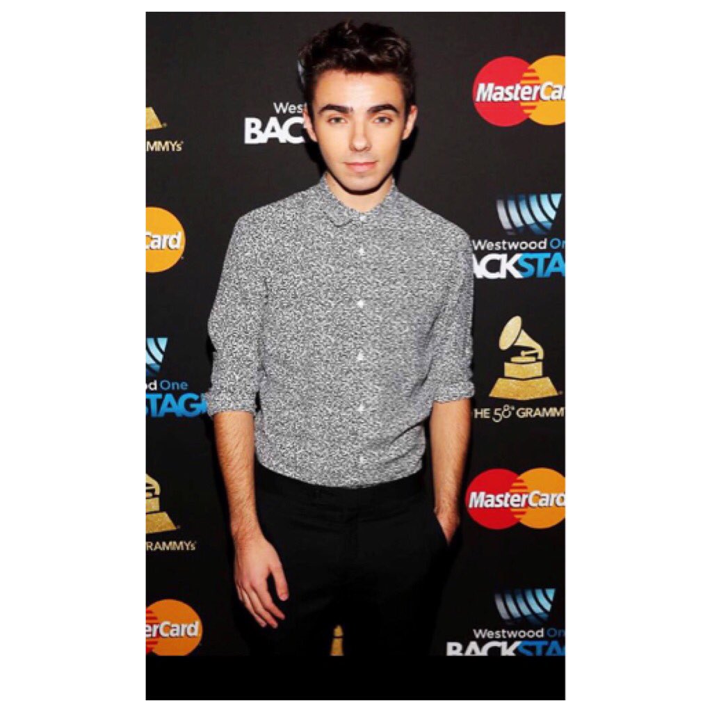 FernandaPinel's tweet photo. RT #KCA #VoteNathanUK https://t.co/V8f8lWBcEN