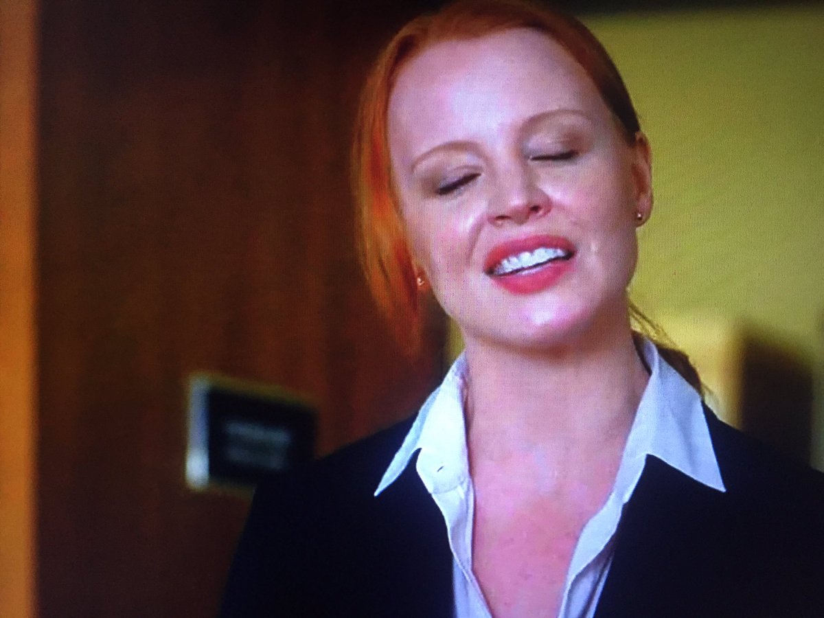 campfright's tweet image. #TheXFiles really went out of their way to make this chick a super bitch