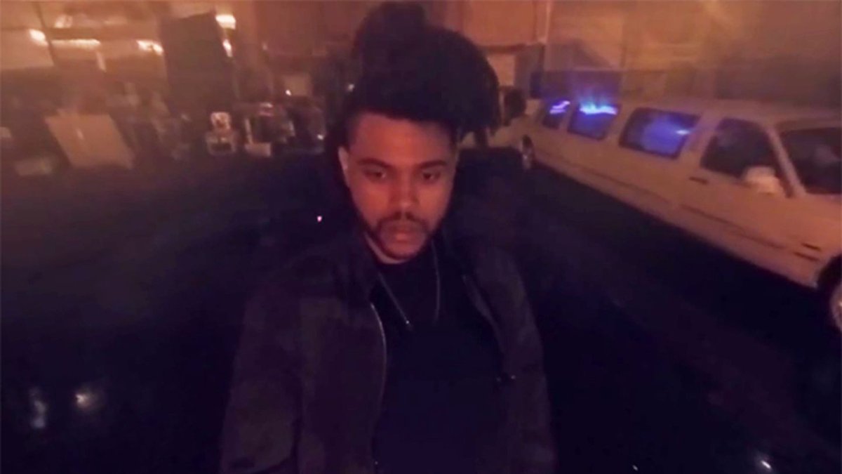 MTVNEWS's tweet photo. .@theweeknd SLAYED his #Grammys performance. https://t.co/5LWRYSTq8t https://t.co/1zOn4psYsI