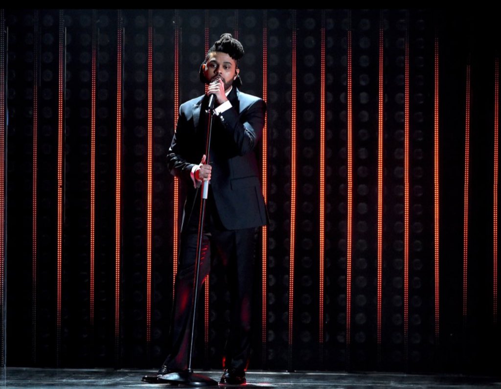 Magic899's tweet photo. A very dapper @theweeknd performing at the #GRAMMYs!
#EverythingsMagic
📷 Billboard. https://t.co/epV5R3ami5