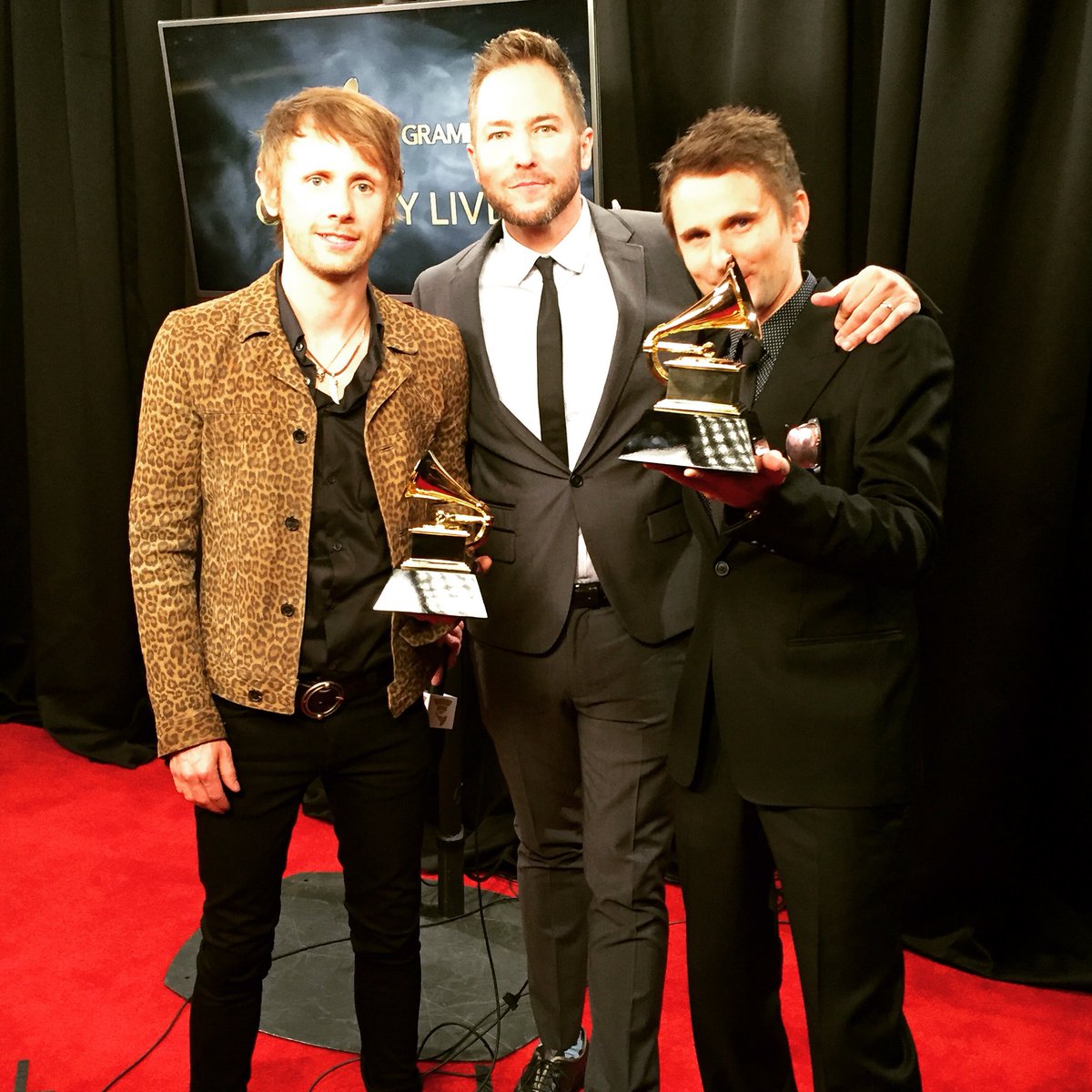 TedStryker's tweet photo. I appreciate these guys so much, they walked right over &amp; jumped in for an interview. @museband #GrammyLive @TheGRAMMYs https://t.co/YWh4Zb20Vs