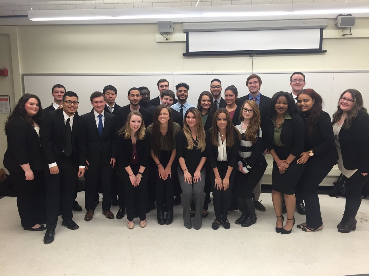 UAlbanyPSE's tweet photo. Pi Sigma Epsilon welcomes the beta delta prospective member class https://t.co/nUAaJ3Sl6h