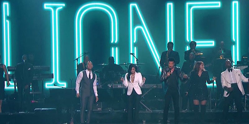 people's tweet photo. Demi Lovato, John Legend and Luke Bryan lead a rocking tribute to Lionel Richie at #GRAMMYs https://t.co/4J7SASu4LQ https://t.co/5ack84PoAz
