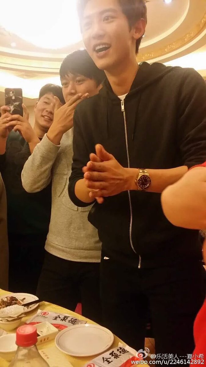 chanyeolsucc's tweet photo. https://t.co/hSH6lsEWC1