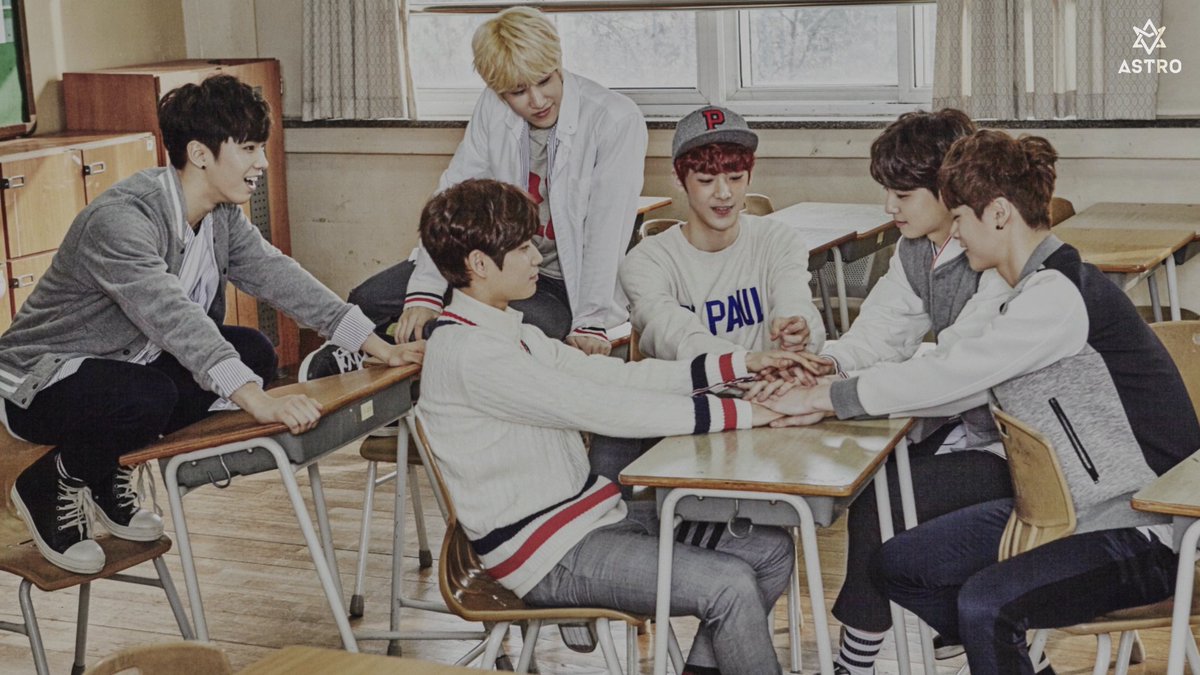 [#아스트로] ASTRO 아스트로 - 1st Mini Album 'Spring Up' Highlight Medley youtu.be/enFIwWSd9dc