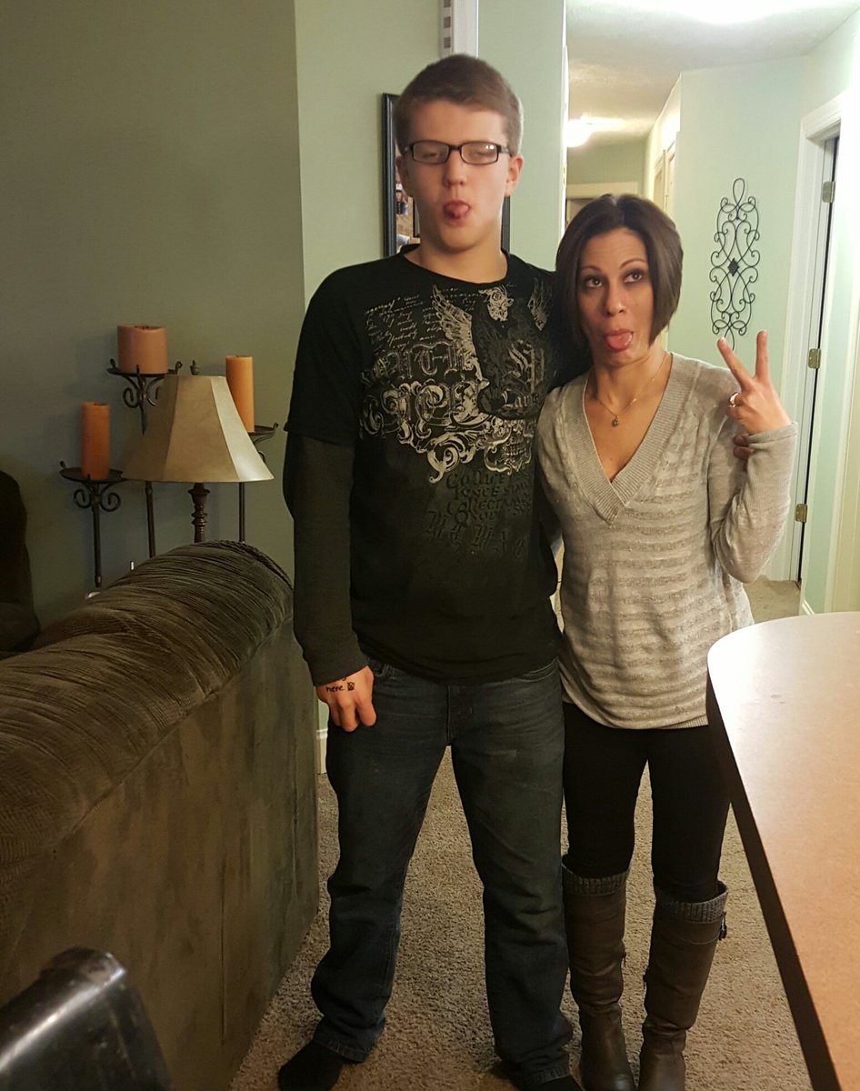 Lisa Pea (@LisaJulianPea) | Twitter