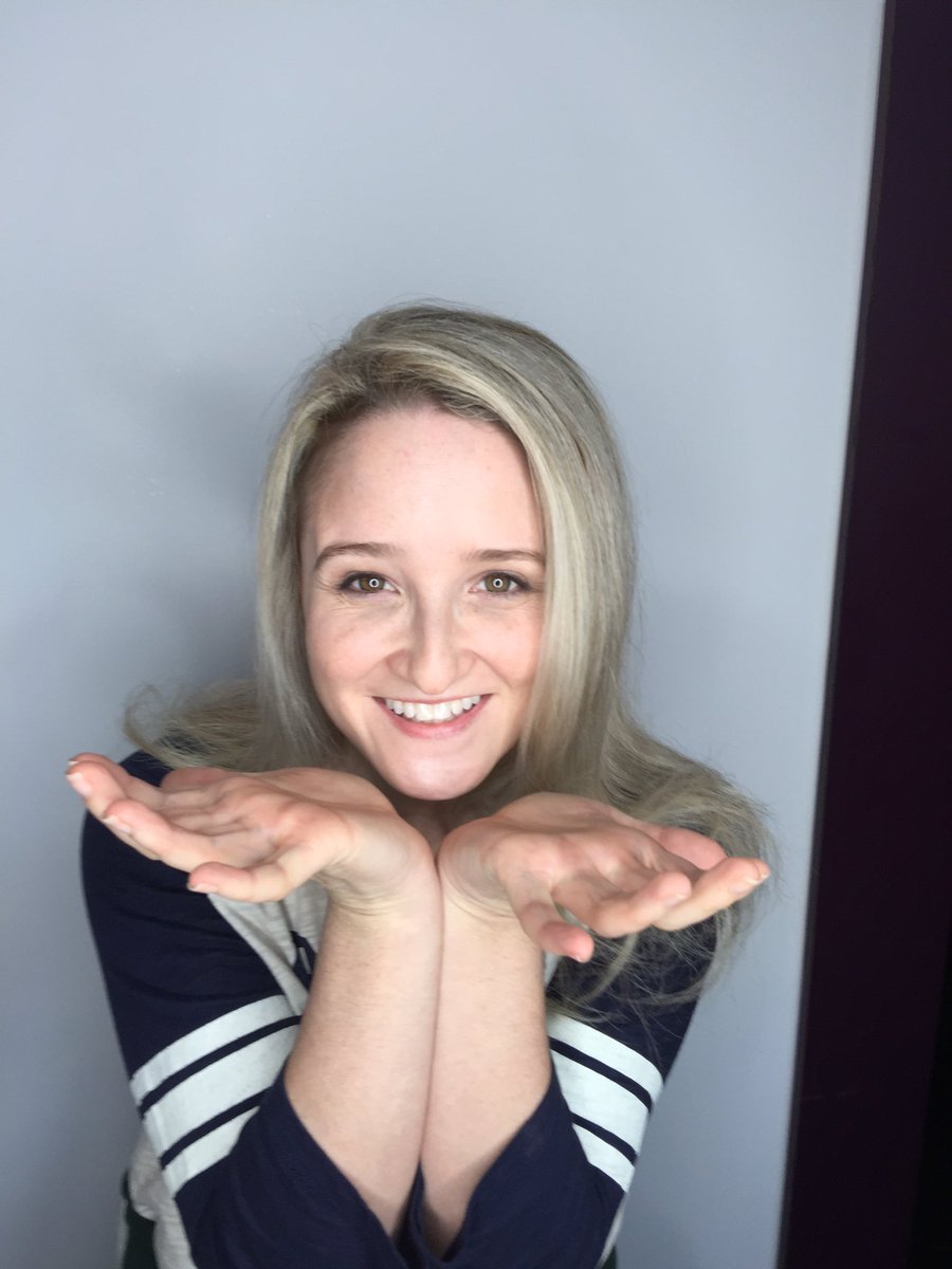 HairPhilosphy's tweet photo. @NvrlandDJ OMG! Of course here we go! Love you blonde darling!!!! @axishairsalons @HairPhilosphy https://t.co/d4Jljv3VOU