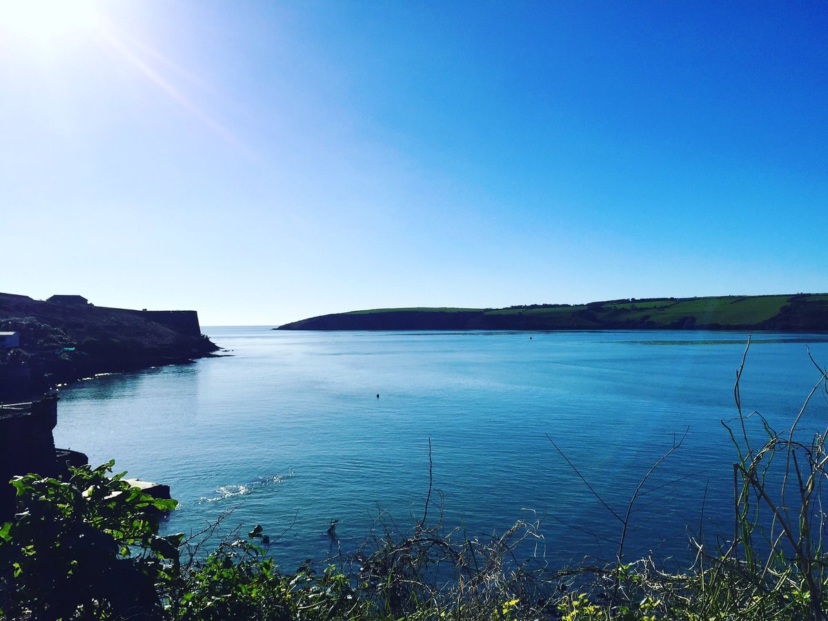 sarahk81's tweet photo. Hello #sunshine - it's been a while! @KinsaleNews @KinsaleOnline https://t.co/TiYhNbKSbk