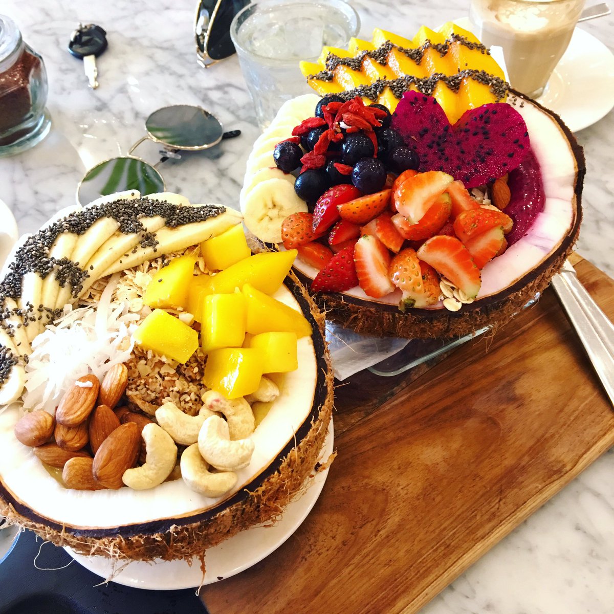 Coconut Smoothiebowls for breakfast 😍 <a href="/cafeorganicbali/">Cafe Organic Bali</a> #bali #islandlife