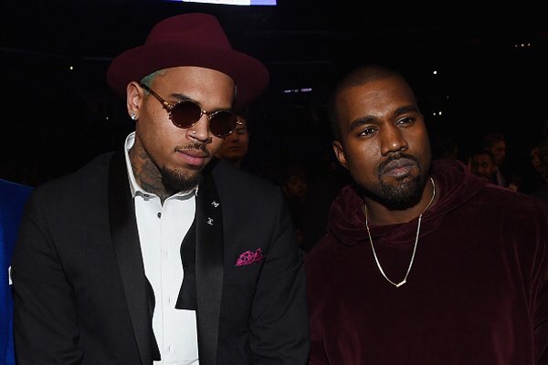 ChrisBrownZone's tweet photo. Chris Brown – Waves (Solo Edit) https://t.co/8JfYWkVNpF https://t.co/DF4iQUYou8