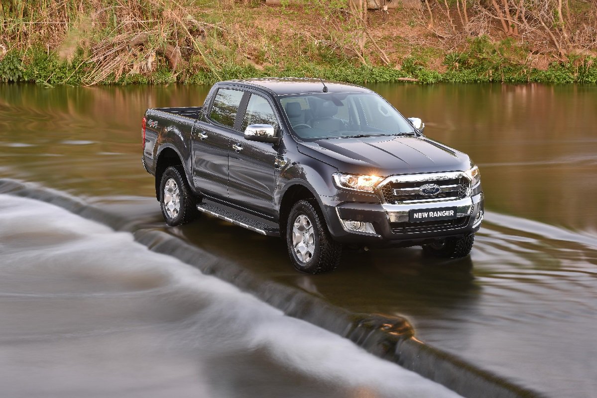 FordSouthAfrica's tweet photo. The new Ranger is tougher, smarter and better to drive than ever. See more: https://t.co/1sXOIFKSst #NewFordRanger https://t.co/NWfL0r07O9