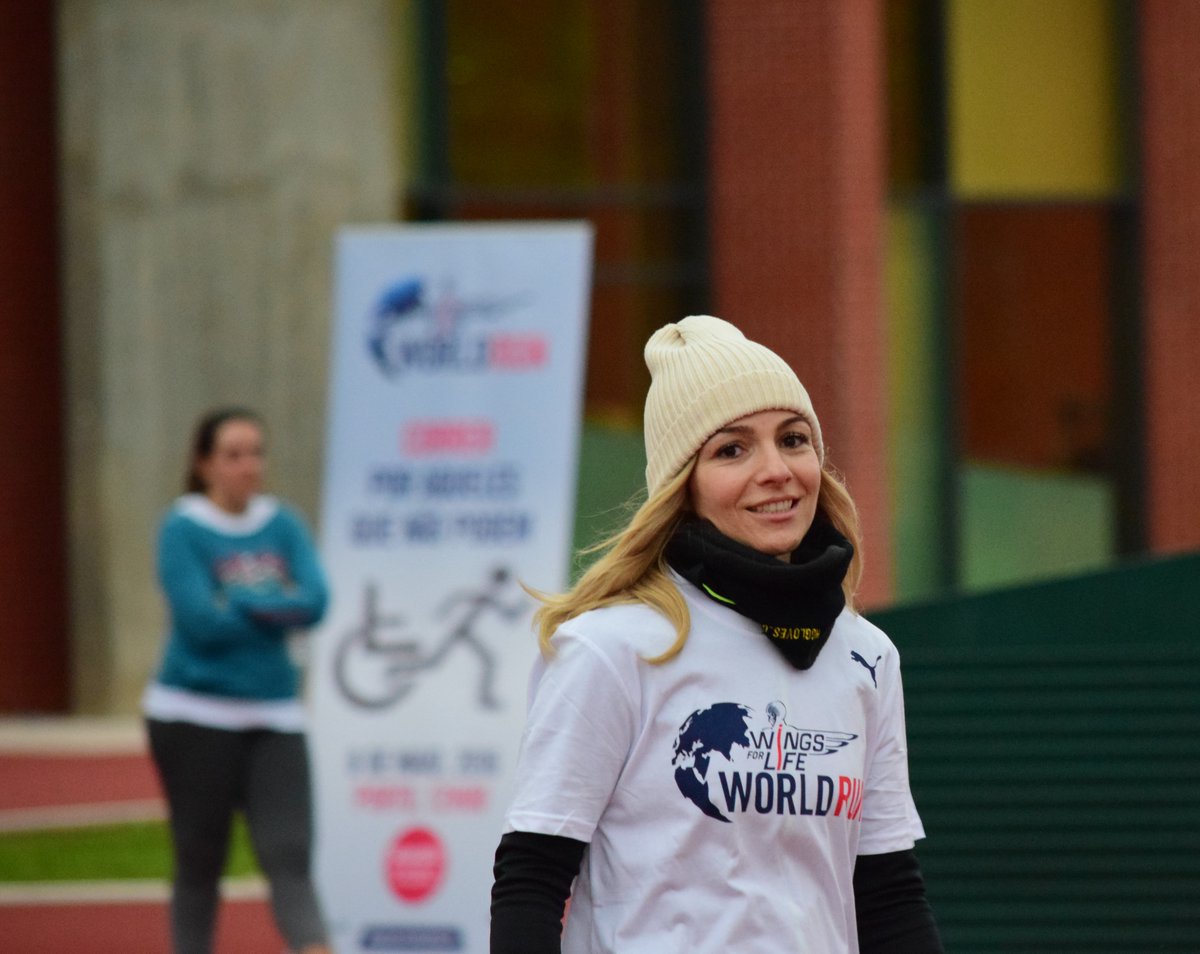 BuddyForSports's tweet image. Our Ambassador Catarina Miranda training for the @WFLWorldRun
Join the Cat Power team!
buff.ly/1R5n2PT