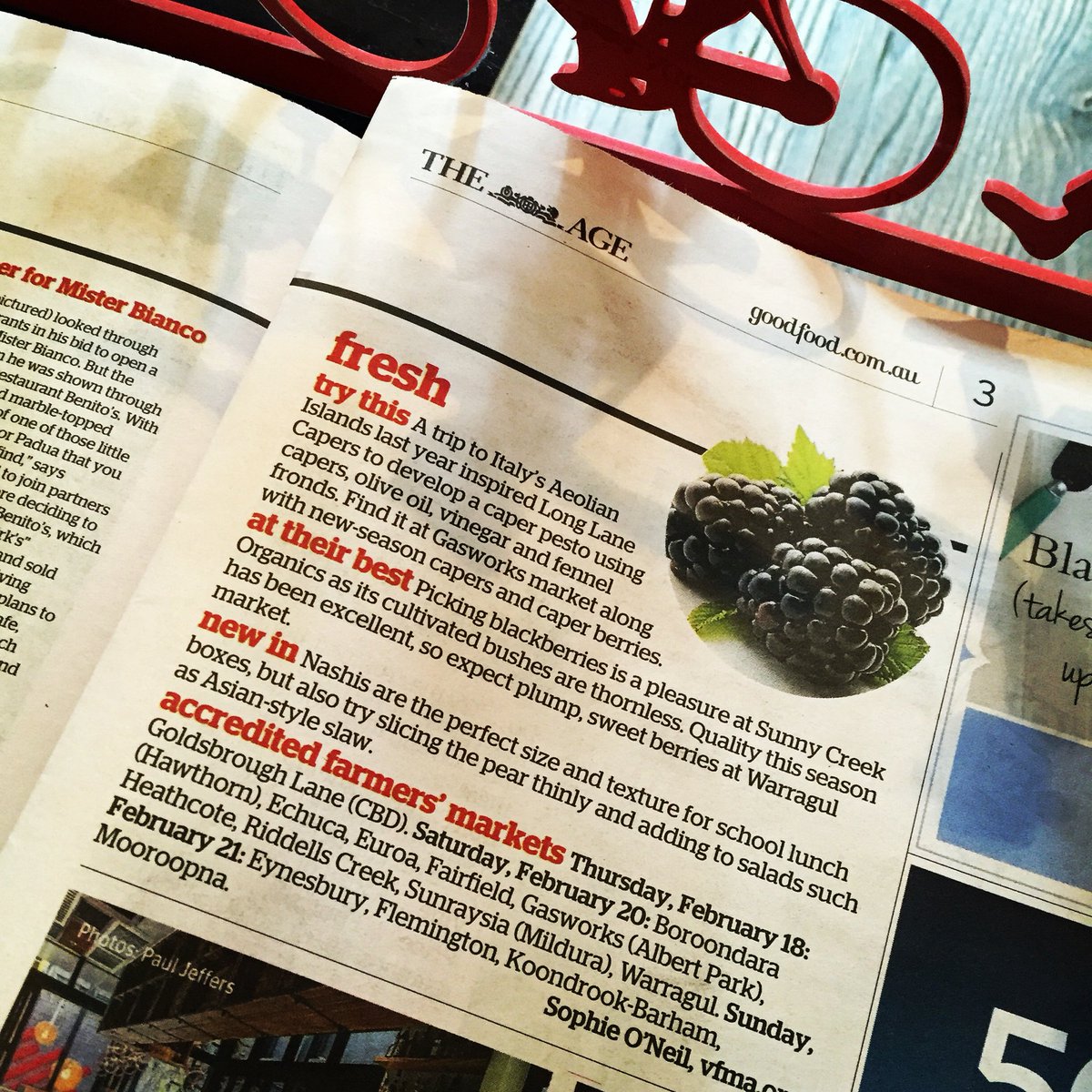 VicFarmrsMarkts's tweet photo. #Hottips &amp; a headsup 4 this weeks accredited #farmersmarkets in todays #Fresh by @puddingstonetoo @EpicureATtheage https://t.co/sU7QH9dg4d