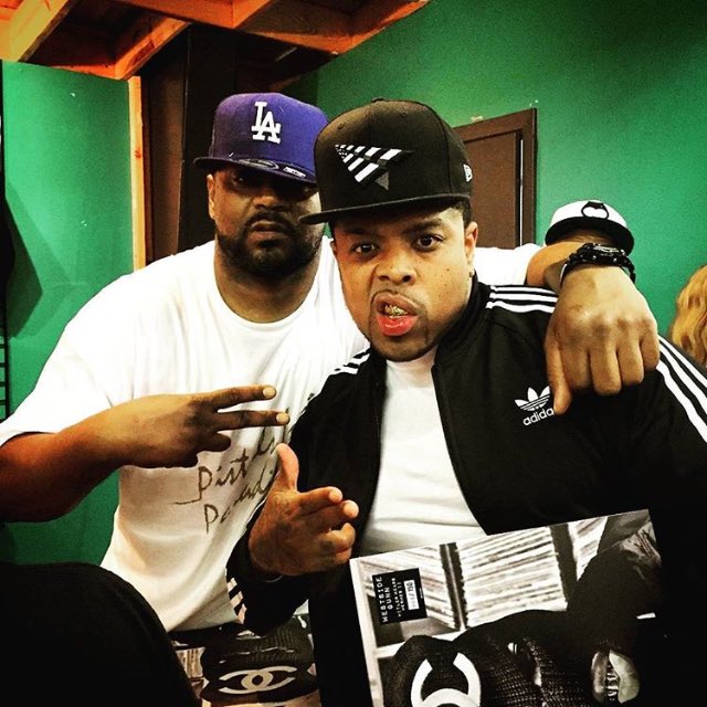 XXL's tweet photo. If you're not spinning @WESTSIDEGUNN, you're missing some of the hardest rap in NY right now https://t.co/6lYkhdLKXO https://t.co/R5TFIZCBwE