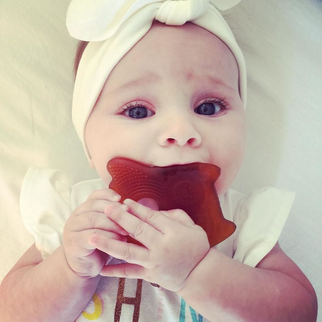 OnceAgainThink's tweet photo. #saveenvironment #OnceAgainThink #gogreen Natural rubber 😍 #mummy #mumlife #smile #happy #haakaanz #child #kids #ba… https://t.co/sWhChX3mfx