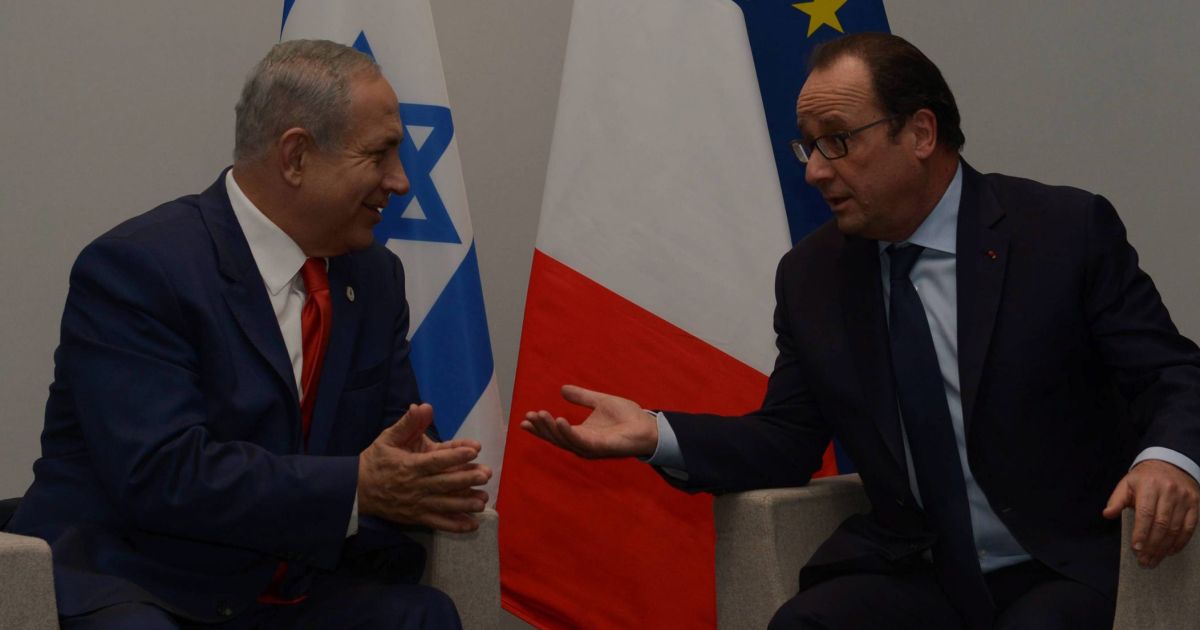 Haaretz's tweet photo. צרפת תציג הבוקר לישראל את יוזמתה לכינוס ועידת שלום בינלאומית https://t.co/eAyBvB7Lsj https://t.co/DemrAsj90k