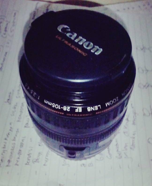 Jual lensa canon second 28-205mm, pemakaian jarang, masih mulus no jamur, bisa nego 
More info invite bbm.