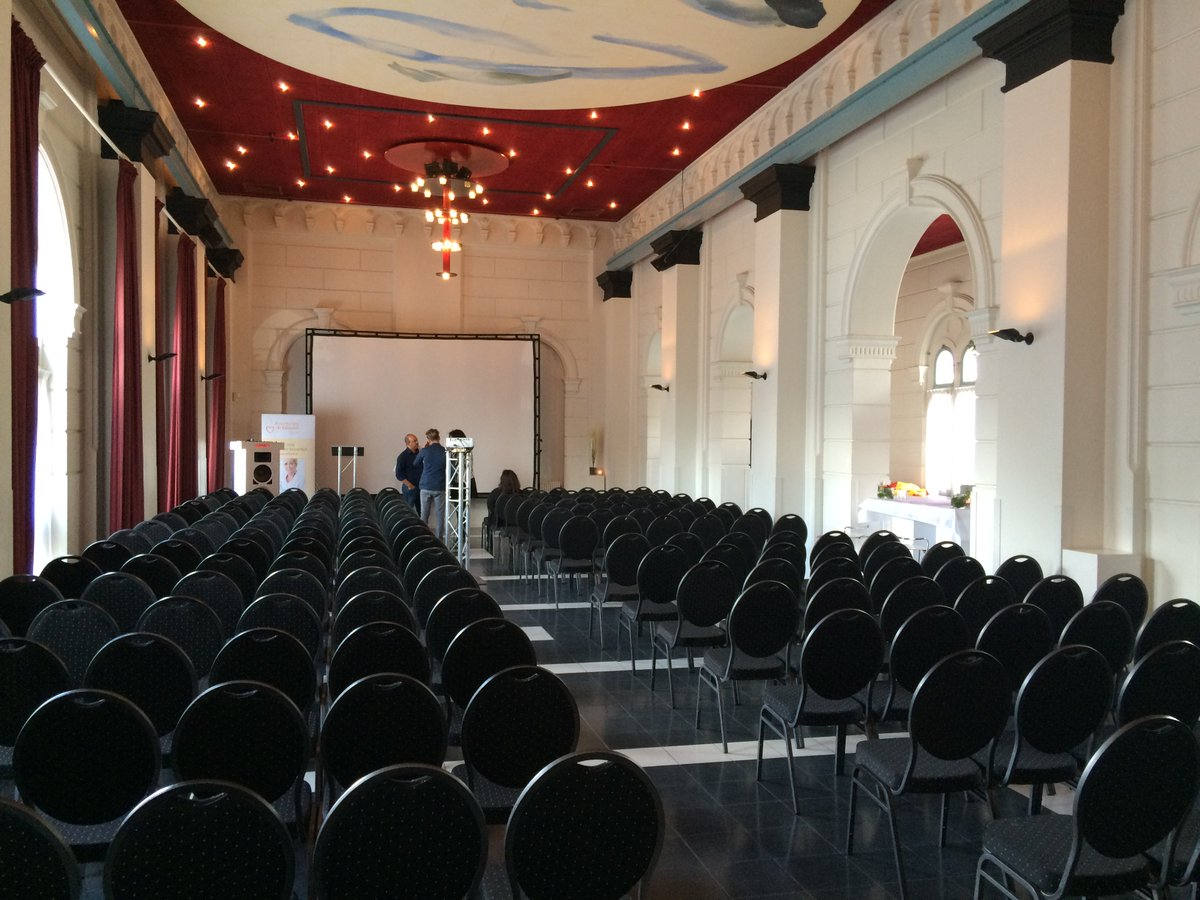 De Paleiszaal in combinatie met onze drie vergaderzalen reserveren? Dat kan! info@pompgebouw.nl #locatie #events