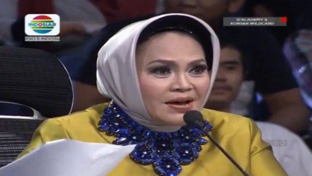 Bunda Hetty salut sama <a href="/DA3_Sona/">Rasunah</a>  karena lagu ini tingkat kesulitannya tinggi. #DAcademy3