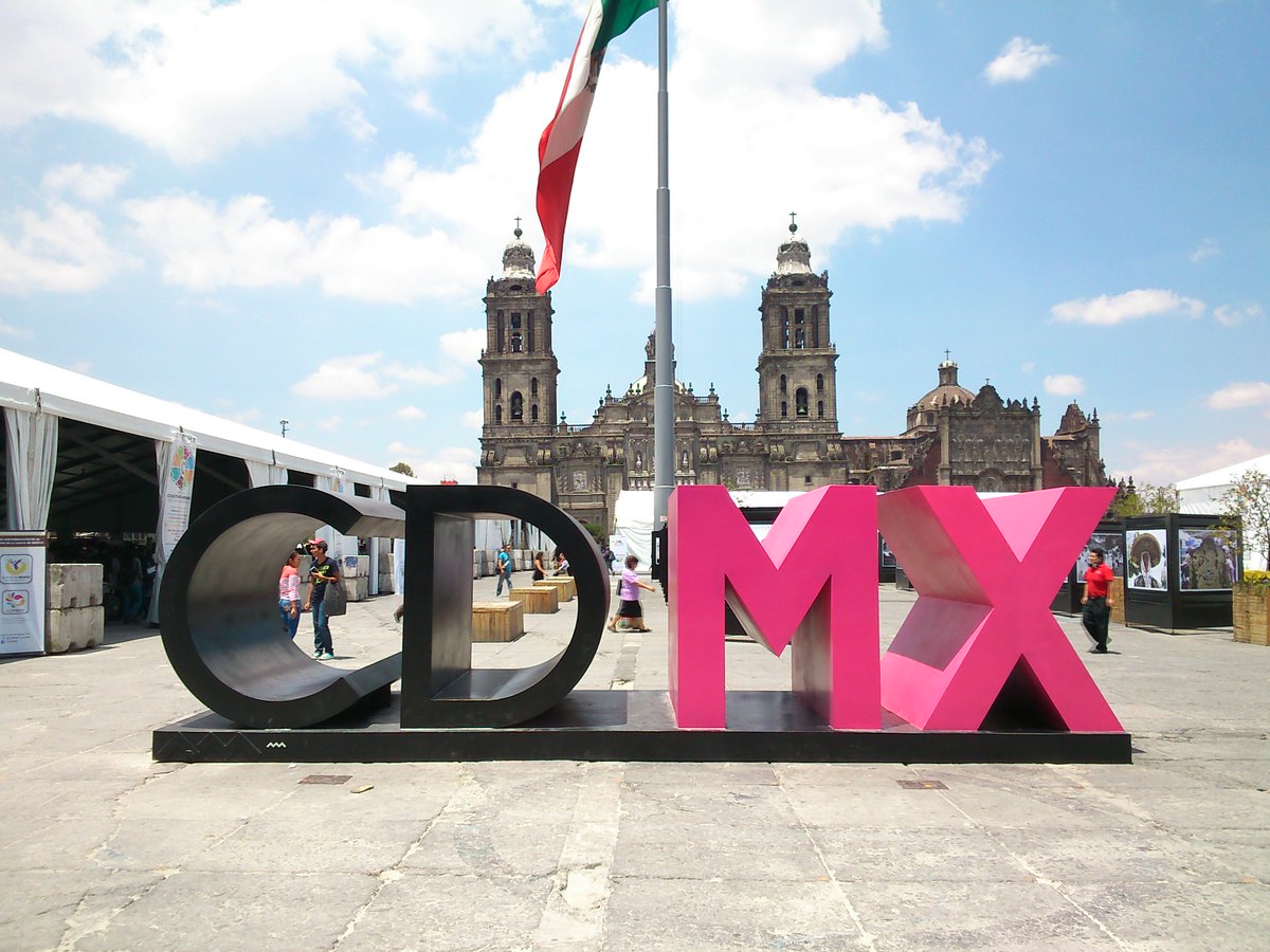 MVSNoticias's tweet photo. Preocupante la aprobación de la nueva Constitución para la #CDMX: @JL_Luege
https://t.co/Ni2lMDWfcJ https://t.co/wwWEu9H9cc
