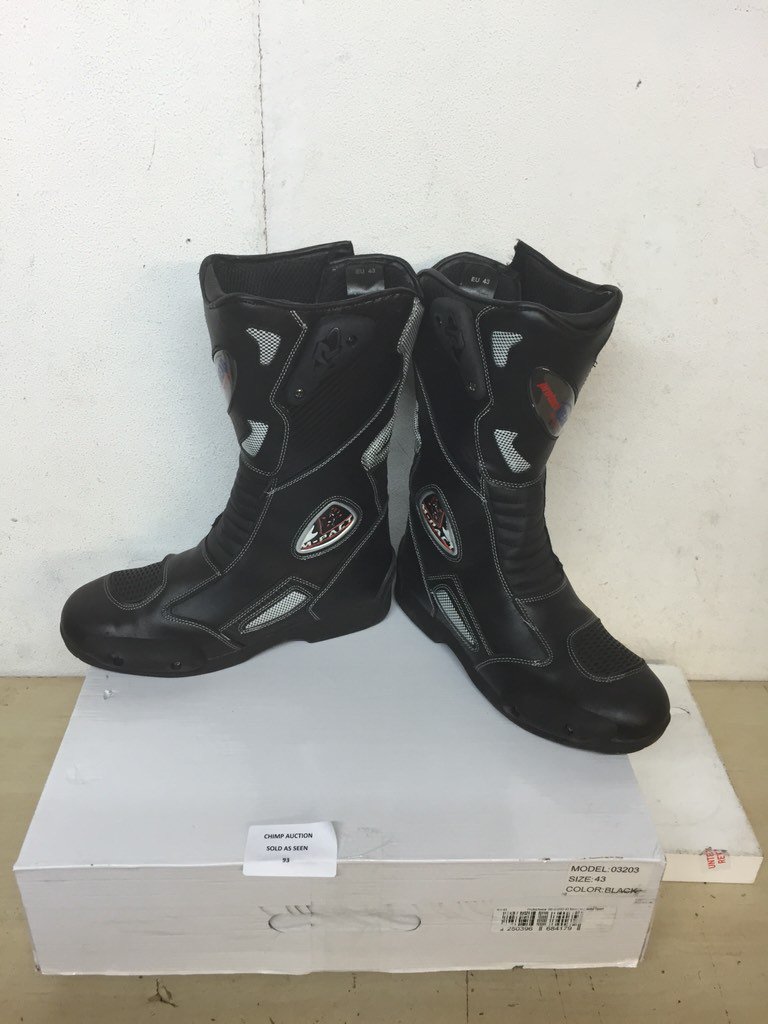 Chimp Auction tweet media