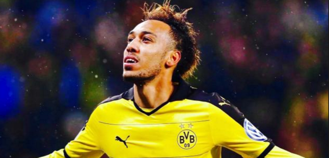 BetBee's tweet photo. BREAKING: Man United have offered £60M to Dortmund for star player, Pierre-Emerick Aubameyang. #MUFC https://t.co/YgM8hHK2I0