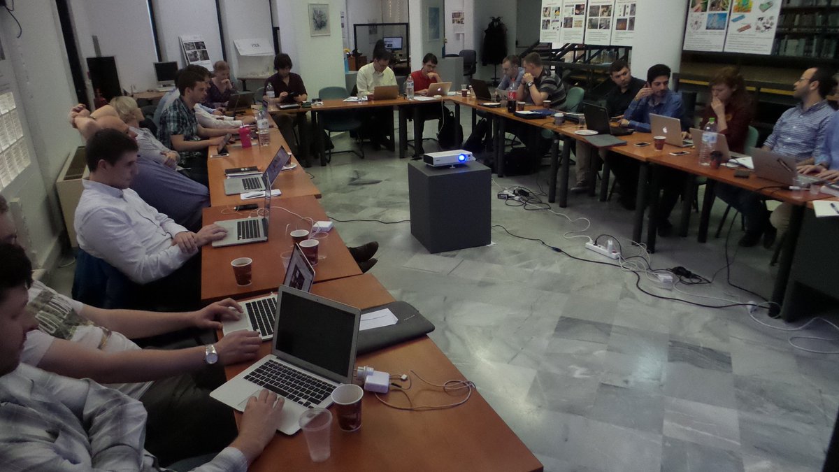 porwolluke's tweet photo. #OpenGovIntelligence #H2020 @EU_Commission project meeting, work  in groups, elaborating on pilots' value added https://t.co/7DUuNiYSOa