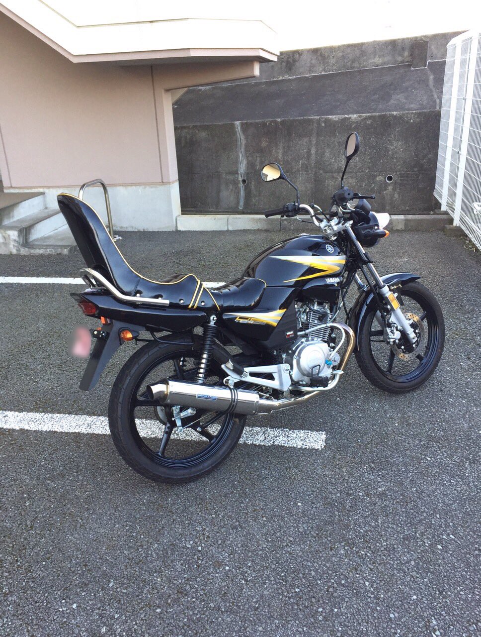 特上美品 YBR125 タックロール | www.dhzeneiskola.hu