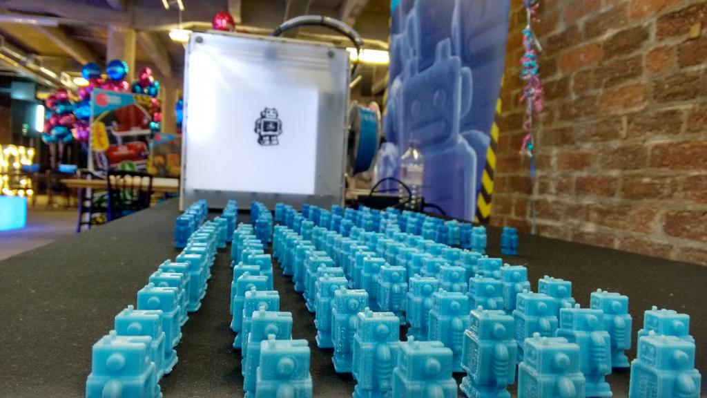 iMakrStore's tweet photo. #3dprinting another wonderful #lightboxproject @UtilitaEnergy !!! https://t.co/GrfBnAnmdt