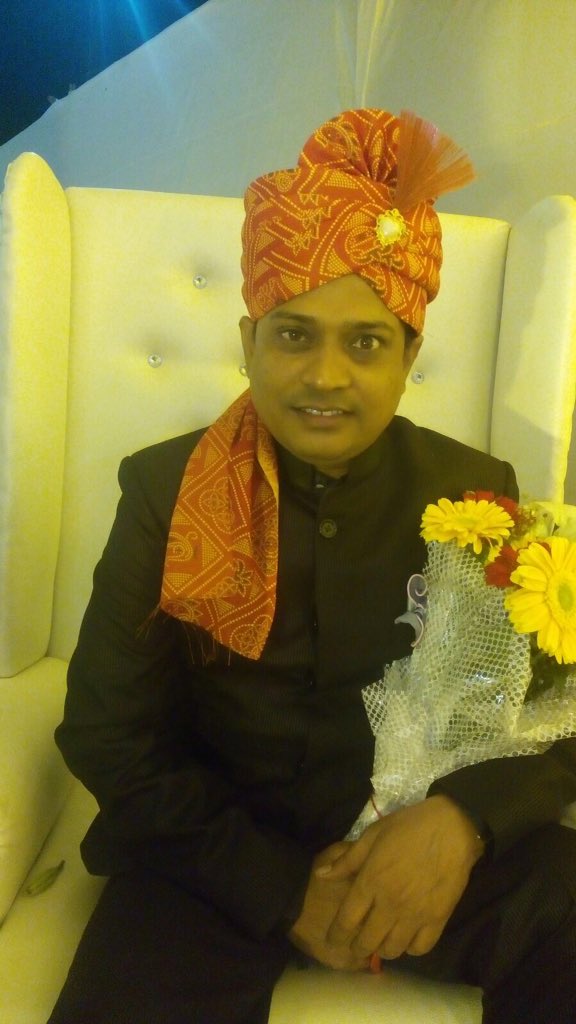 Rajeev Nigam Comedy (@rajivnigam) on Twitter photo 